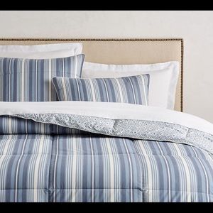 Pottery Barn King Comforter Set with Shams